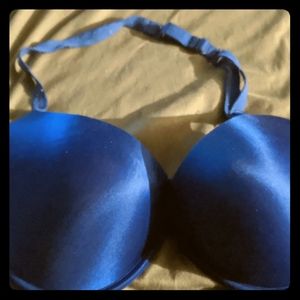 38 D Victoria's secret bra